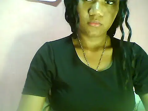 Snapshot of Fariana01 chatting on 3, 2, 2025 Fariana01 online show from 3, 2, 2025