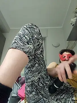 Snapshot of Vagabondainnamorata chatting on 6, 3, 2026 Vagabondainnamorata online show from 6, 3, 2026