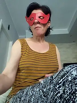 Snapshot of Vagabondainnamorata chatting on 2, 4, 2026 Vagabondainnamorata online show from 2, 4, 2026