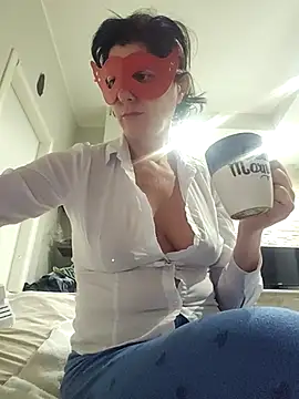 Snapshot of Vagabondainnamorata chatting on 3, 4, 2026 Vagabondainnamorata online show from 3, 4, 2026