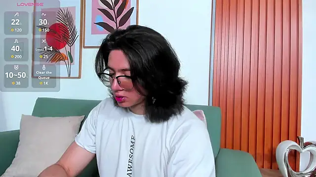 AngelBennet  online show from 25, 1, 2025