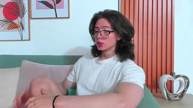 AngelBennet  online show from 27, 1, 2025