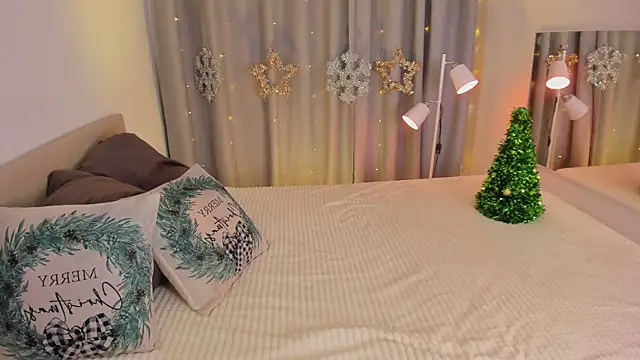 Kleo Godde online show from 5, 1, 2025