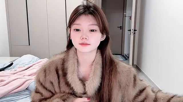 yangyang-1115 online show from 25, 10, 2025