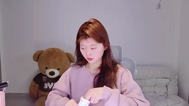 Snapshot of yangyang-1115 chatting on 27, 2, 2026 yangyang-1115 online show from 27, 2, 2026