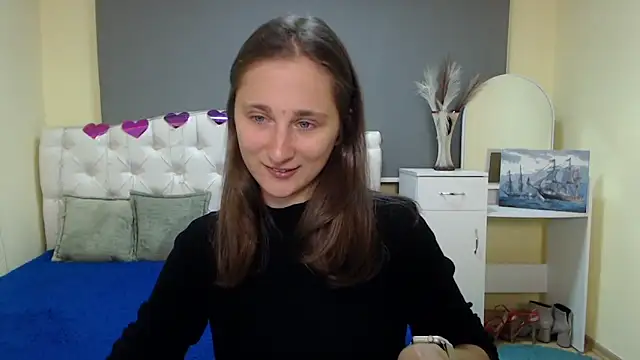 MichelLeee online show from 27, 9, 2025