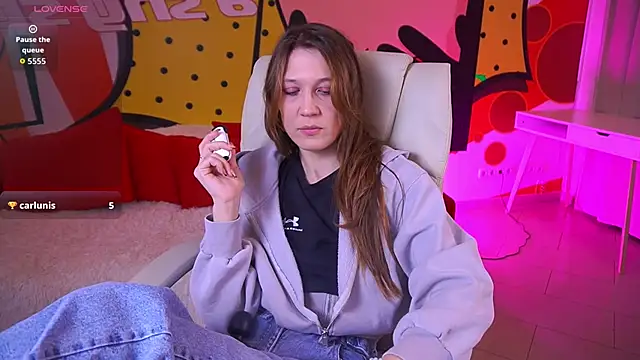 DreamyLinaa online show from 30, 3, 2026