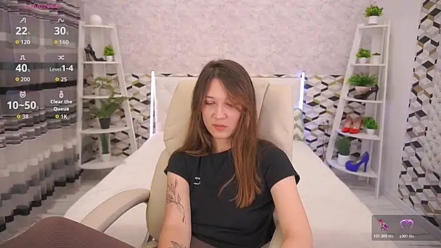 DreamyLinaa online show from 15, 6, 2026