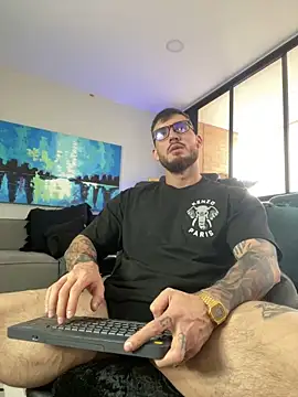 DimitriSullivan  online show from 12, 3, 2025