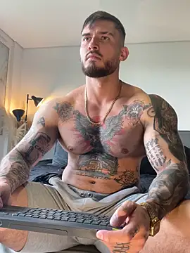 DimitriSullivan  online show from 24, 2, 2026