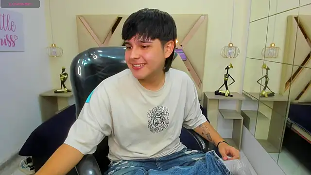 AndrewPherson online show from 12, 4, 2026