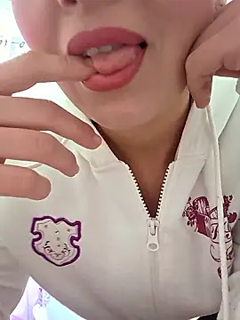 Snapshot of NeredaXxx chatting on 19, 1, 2026 NeredaXxx online show from 19, 1, 2026