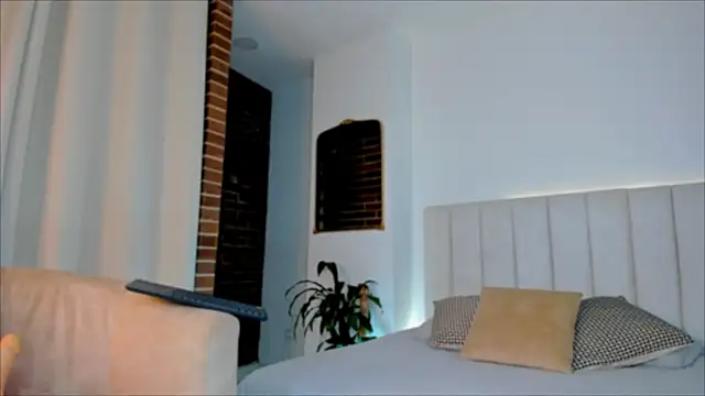 allana franco online show from 20, 2, 2026