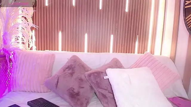 Aniie Doll online show from 20, 9, 2025