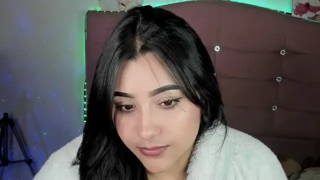 male couper online show from 26, 2, 2025