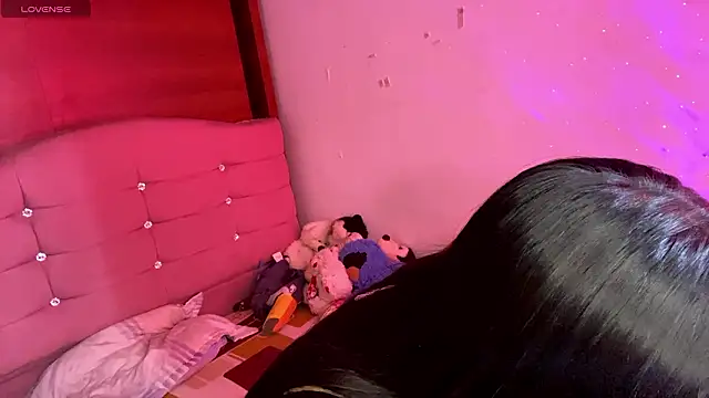 male couper online show from 6, 2, 2026