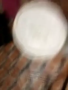 Suhani512 online show from 3, 3, 2025