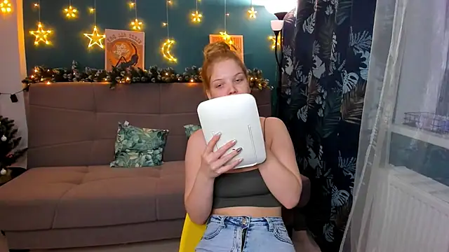 Xloe Queen online show from 22, 12, 2024