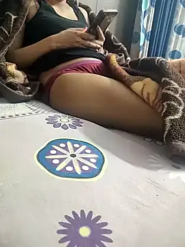 Snapshot of shalini_fire chatting on 24, 12, 2024 shalini fire online show from 24, 12, 2024