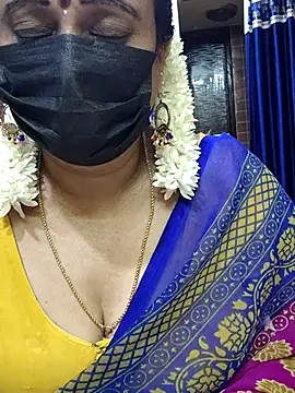 rekha naier online show from 2, 3, 2025