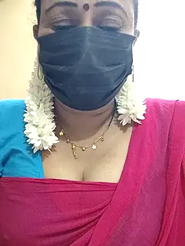 Snapshot of rekha_naier chatting on 4, 3, 2026 rekha naier online show from 4, 3, 2026