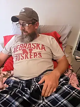 Snapshot of Huskers2020 chatting on 10, 10, 2025 Huskers2020 online show from 10, 10, 2025