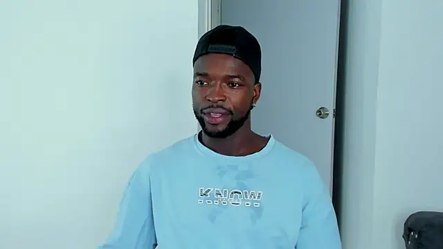 Dylan Taylor online show from 30, 10, 2025