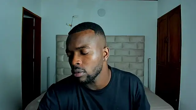 Snapshot of Dylan_Taylor chatting on 1, 3, 2026 Dylan Taylor online show from 1, 3, 2026