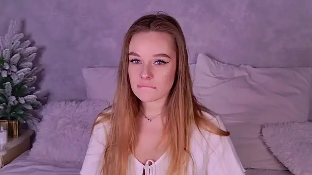 BeatriceEsmont online show from 22, 12, 2025