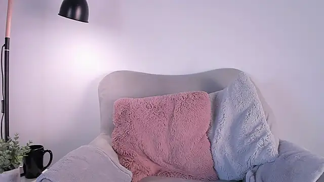 EmmaaCoel online show from 9, 12, 2024