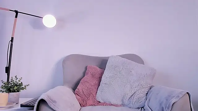 EmmaaCoel online show from 22, 2, 2025