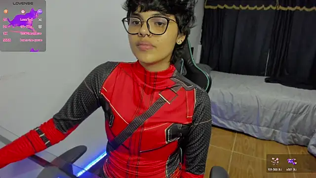 Snapshot of gooddess_isis chatting on 6, 12, 2024 gooddess isis online show from 6, 12, 2024