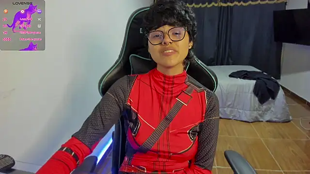 Snapshot of gooddess_isis chatting on 6, 12, 2024 gooddess isis online show from 6, 12, 2024