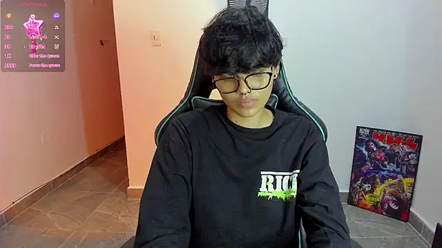 Snapshot of gooddess_isis chatting on 10, 2, 2025 gooddess isis online show from 10, 2, 2025