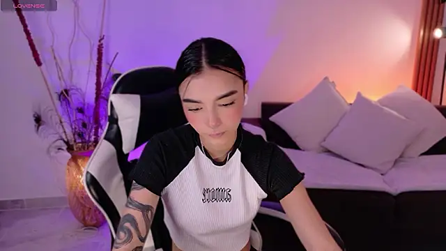 AnabelWolf online show from 20, 3, 2026