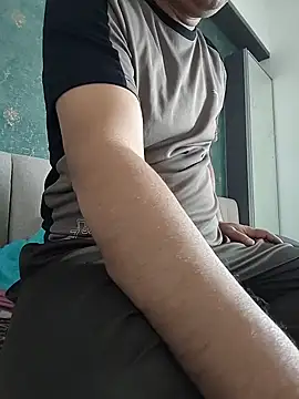 Snapshot of samee00721 chatting on 19, 2, 2026 samee00721 online show from 19, 2, 2026