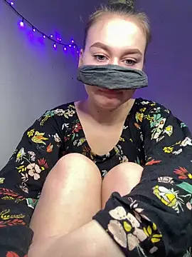 Mikki5P online show from 3, 4, 2026