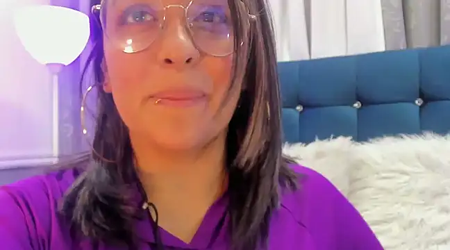 Snapshot of Pandoracherry chatting on 8, 3, 2025 Pandoracherry online show from 8, 3, 2025