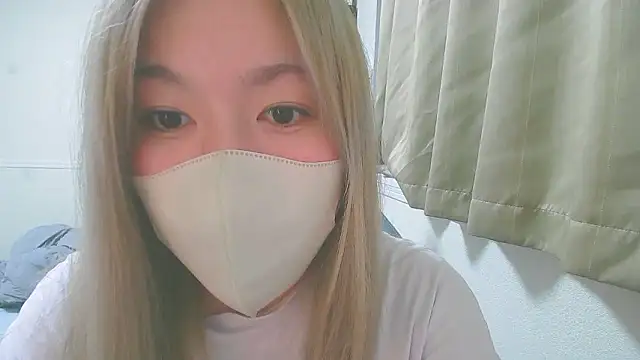 Snapshot of Remi_official chatting on 12, 6, 2026 Remi official online show from 12, 6, 2026