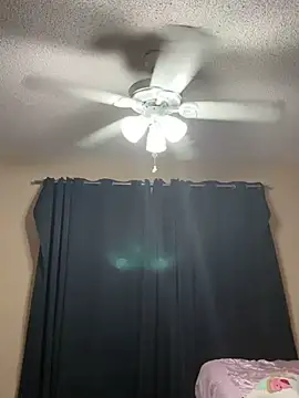 Snapshot of shyfr34k chatting on 7, 3, 2025 shyfr34k online show from 7, 3, 2025