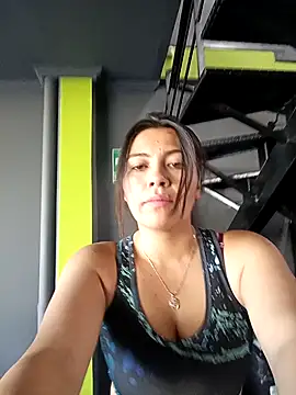 Snapshot of LIZ-06_ chatting on 19, 2, 2025 LIZ-06 online show from 19, 2, 2025