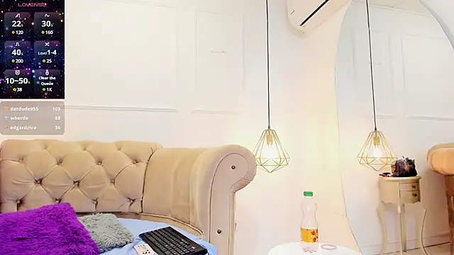 Snapshot of briannaduque chatting on 4, 3, 2025 briannaduque online show from 4, 3, 2025