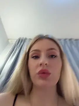 Snapshot of CaseyCumFace chatting on 20, 5, 2026 CaseyCumFace online show from 20, 5, 2026