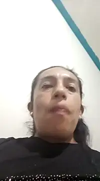 yaz guzman online show from 15, 12, 2024