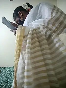 Cute-chinny online show from 31, 1, 2025