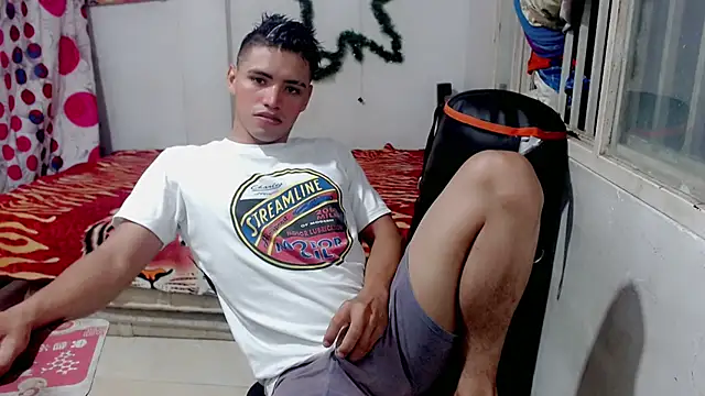 danilo302209 online show from 5, 1, 2025