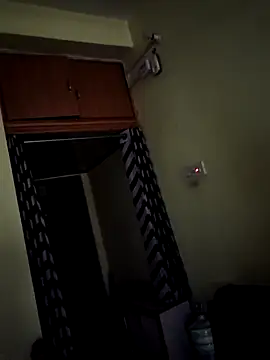 Snapshot of Cute-manisha chatting on 5, 2, 2025 Cute-manisha online show from 5, 2, 2025