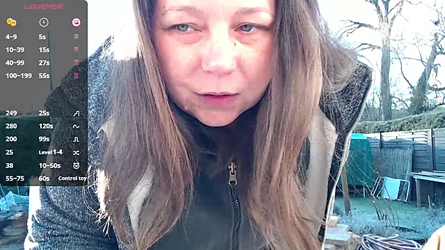 Snapshot of KasiaPrivat chatting on 6, 3, 2025 KasiaPrivat online show from 6, 3, 2025