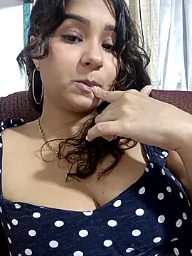 BrendaGirs online show from 1, 3, 2025