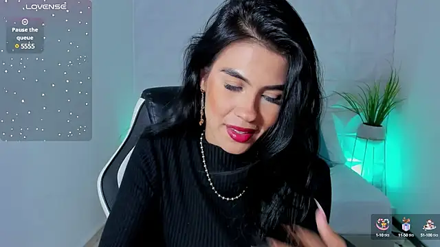 Snapshot of stephanya_ chatting on 12, 3, 2025 stephanya online show from 12, 3, 2025